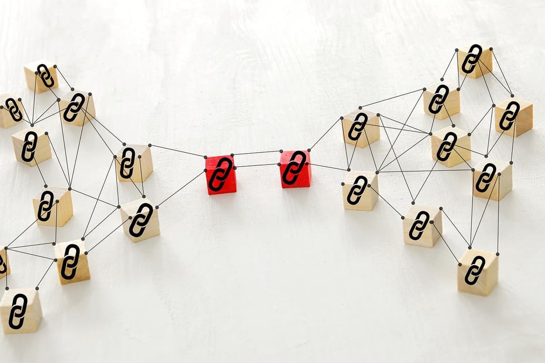 Best backlink strategies for small businesses in 2025